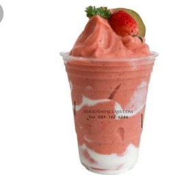 สตอเบอรี่โยเกิร์ตสมูทตี้
