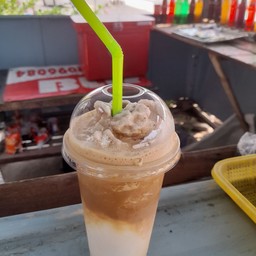 ลุงสันต์ น้ำมะพร้าวปั่น