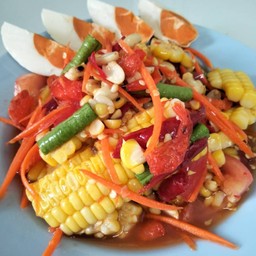 ตำไทยข้าวโพดไข่เค็ม