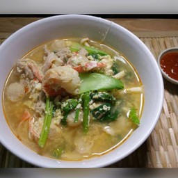สุกี้หมูน้ำ