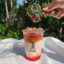 ชาไทยนนมสด&สตอเบอรี่