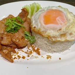 อร่อยจัด ผัดกะเพราพริกแห้ง อาหารตามสั่ง