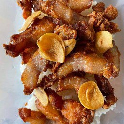 ข้าวหมูสามชั้นทอด