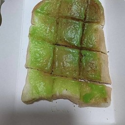 ปังปิ้งหน้า สังขยาใบเตย