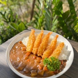 ข้าวแกงกะหรี่กุ้งเทมปุระ
