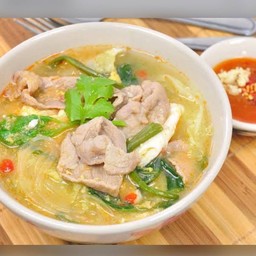 สุกี้ไก่น้ำ