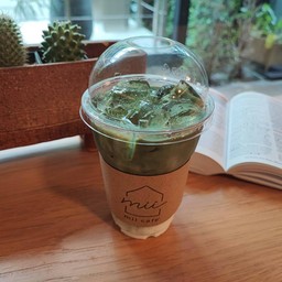 กาแฟมัทฉะลาเต้เย็น