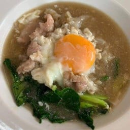 บ้านพังงา ราดหน้าหมูหมัก สาขาพังงา