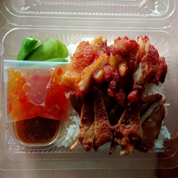 ข้าวไก่ทอด+หมูย่าง