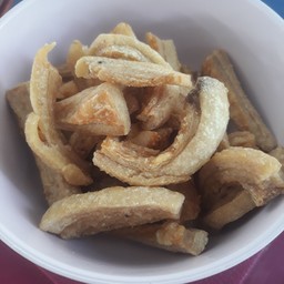 กากหมูเจียว