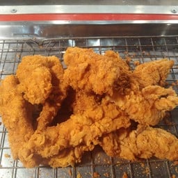 ไก่ไม่มีกระดูกวิ้งแซ่บ