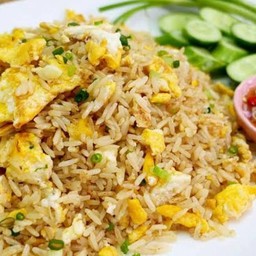 [อร่อยซ่ากับโค้ก] ข้าวผัดไข่ +  โค้ก ออริจินัล (ขวด) 