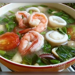 ต้มยำทะเลน้ำใส