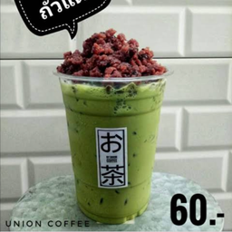 ชาเขียวมัจฉาถั้วแดง