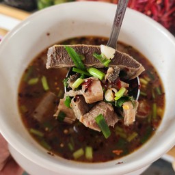 ต้มแซ่บเครื่องในเนื้อ