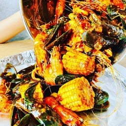 ดับเบิ้ล #แซ่บ# (บ้านรดา)