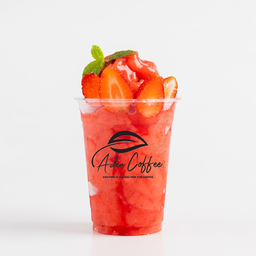 สตรอว์เบอร์รี่สมูทตี้