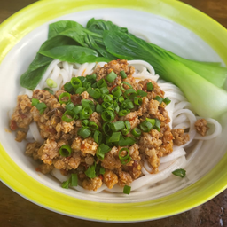 2.ก๋วยเตี๋ยวหมูหมาล่าแห้ง 麻辣拌面Dandan Noodles w/o Soup