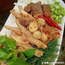 ขนมจีนน้ำยาป่าขาไก่นัวๆอีสานๆมุกดาหารต้องลอง