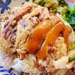 ขาหมูตุ๋นเป็นกับข้าว(เก็บคูปองรับส่วนลด)