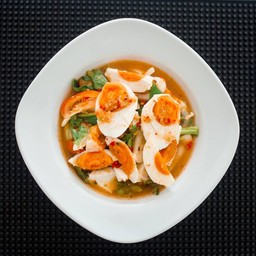 ยำไข่เค็ม