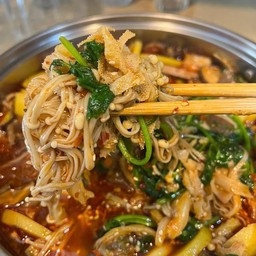 ต้มหม่าล่า天玉麻辣烫