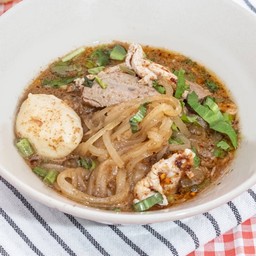 ก๋วยเตี๋ยวหมูน้ำตก