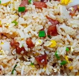 ข้าวผัดกุนเชียง