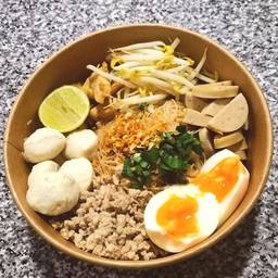 หมี่คลุก อิ่มแปล้