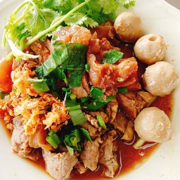 เกาเหลาเนื้อเมนูขายดีน้ำตก