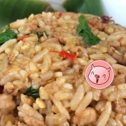 ข้าวคลุกหมูตุ๋น กระเพรา