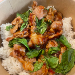 กะเพราหมูชิ้น