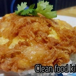 ข้าวหอมมะลิกับไข่เจียวหมูสับ