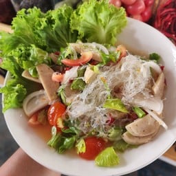 ยําวุ้นเส้นหมูยอ