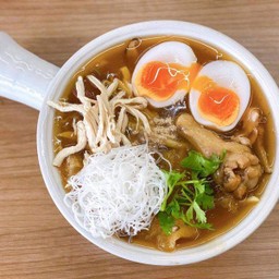 กระเพาะปลาน่องไก่ไข่ยางมะตูม