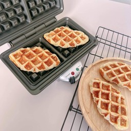 ครอฟเฟิลเนยสด