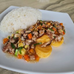 ข้าวเต้าหู้ทรงเครื่องหมูสับ