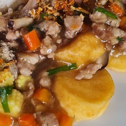เต้าหู้ทรงเครื่องหมูสับ