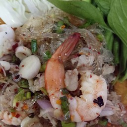 ลาบวุ้นเส้นหมึกกุ้งหมูสับหมูยอหอมสุดๆต้องลอง