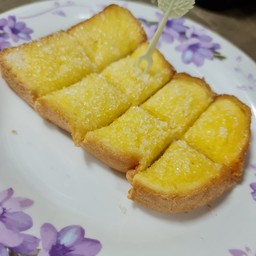 ปังปิ้งเนยน้ำตาล