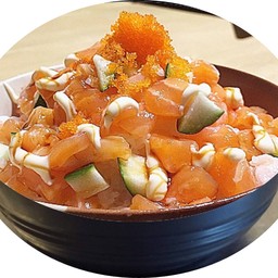 ข้าวหน้าปลาแซลมอนหมักซอส ซึเกะ