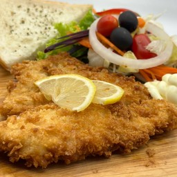 สเต็กไก่ทอด  ซีฟู้ดครีมซอส Chicken Fried Steak with Seafood Cream Sauce