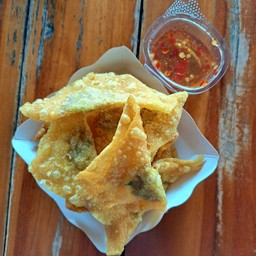 เกี๊ยวทอดไส้หมู