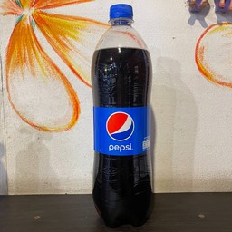 เจ๊มด ขนมจีนน้ำยา ข้าวไข่ข้น