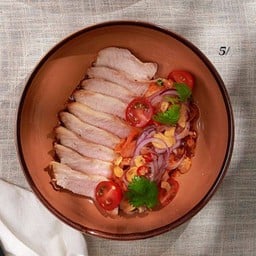 ยำคางหมูย่างกิมจิ