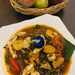 กะเพราทะเล(กับข้าว)