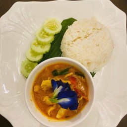 ข้าวเครื่องแกงไก่