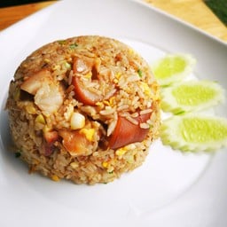 ข้าวผัด หมูนุ่ม / ขาหมู / หมูแดง