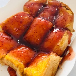 ขนมปังปิ้งเนย+สตรอว์เบอร์รี่