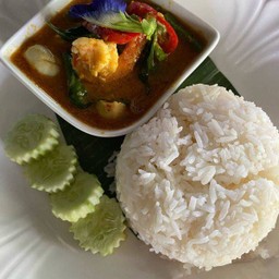 ข้าวเครื่องแกงกุ้ง